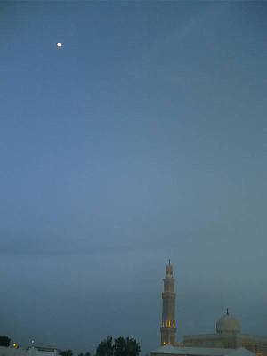 Moon_and_mosque